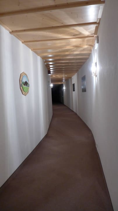 Gang zwischen den Häusern Hotel Pension Pattissenhof