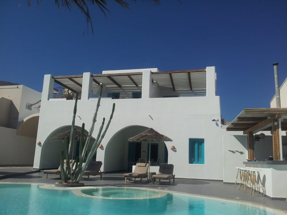 au-enansicht-hotel-nissia-apartments-kamari-holidaycheck