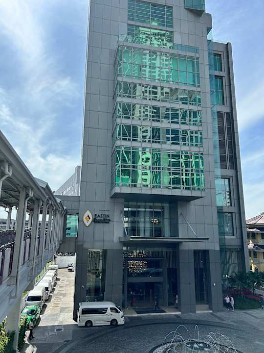Außenansicht Eastin Grand Hotel Sathorn
