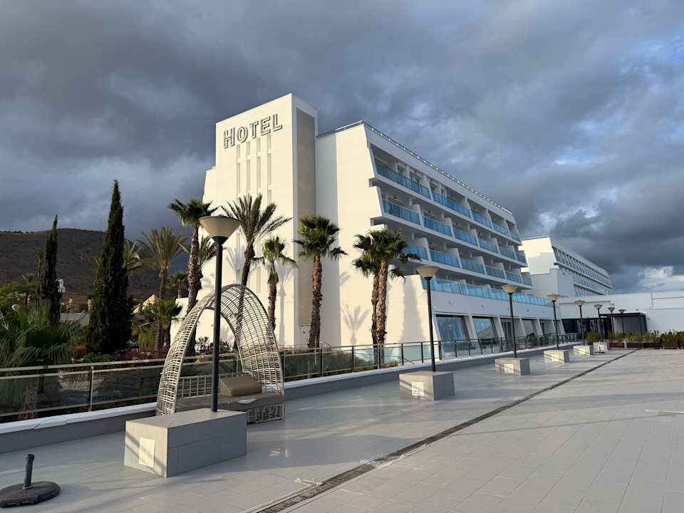 Außenansicht Four Points by Sheraton Costa Blanca