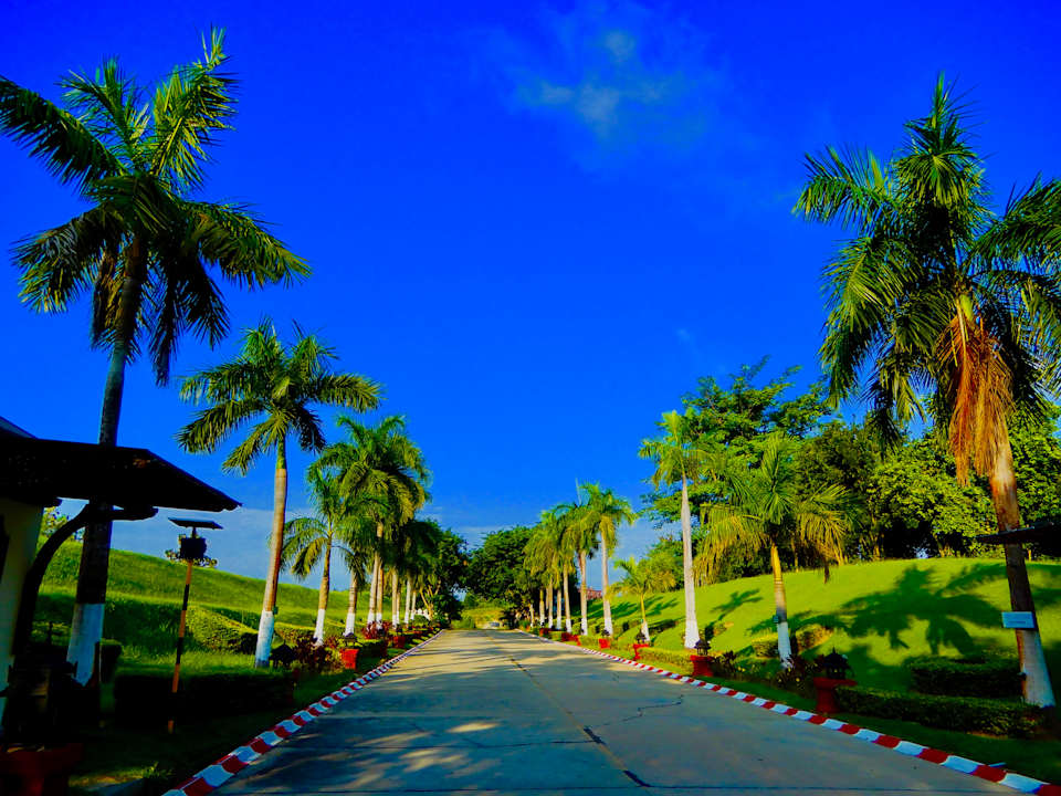 Gartenanlage Aureum Palace Hotel & Resorts Nay Pyi Taw