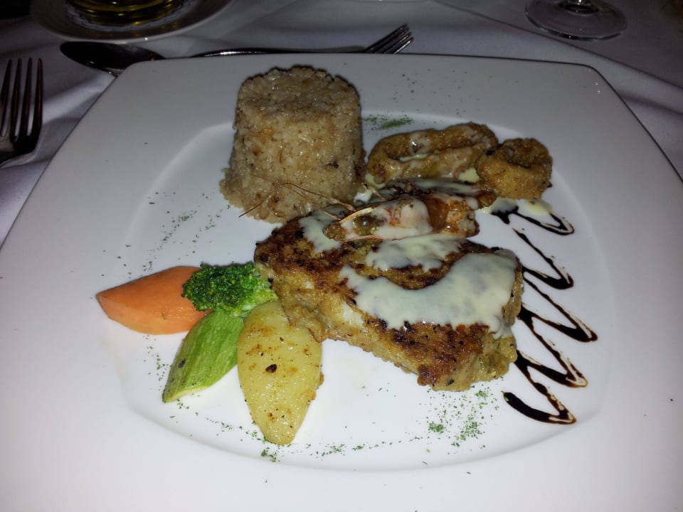 Hauptgang Fischrestaurant Cleopatra Luxury Resort Makadi Bay