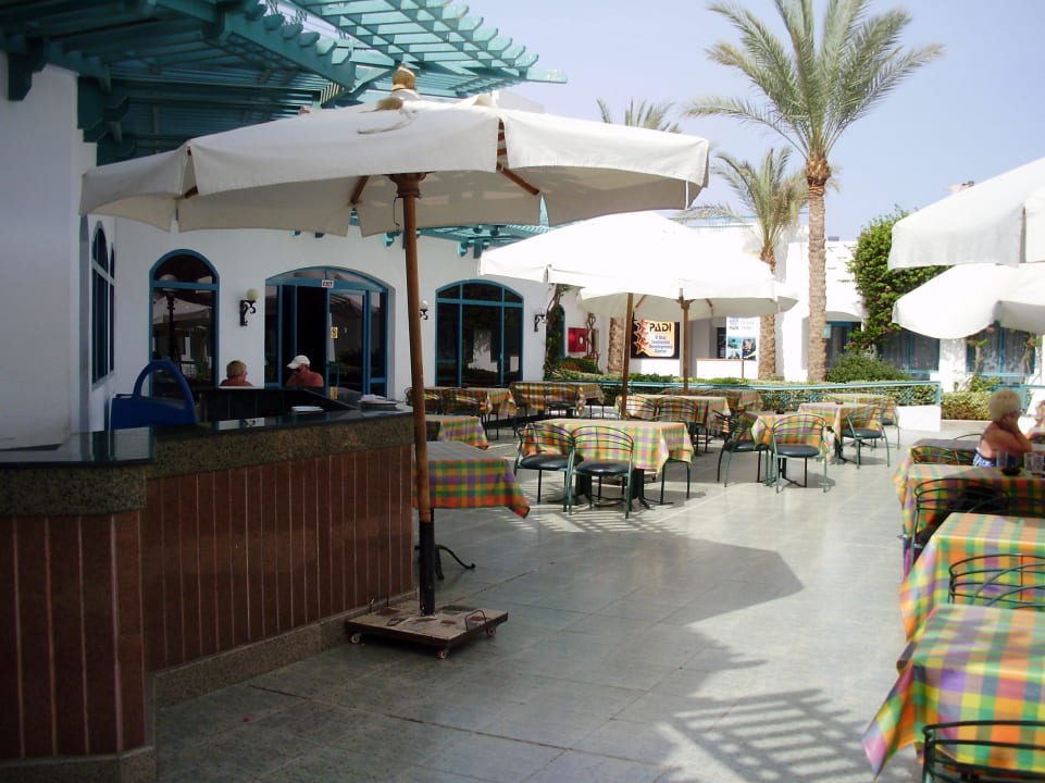 Terrasse Hotel Falcon Hills