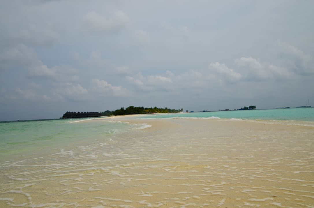 Strand Kuredu Island Resort & Spa
