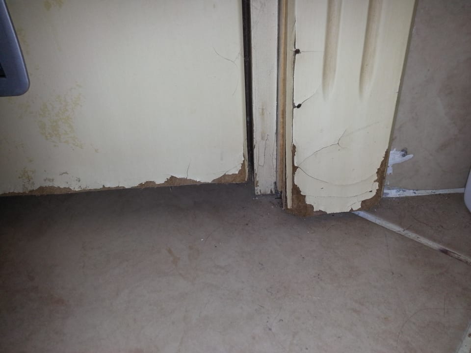 Kaputte Türen Hane Family Resort