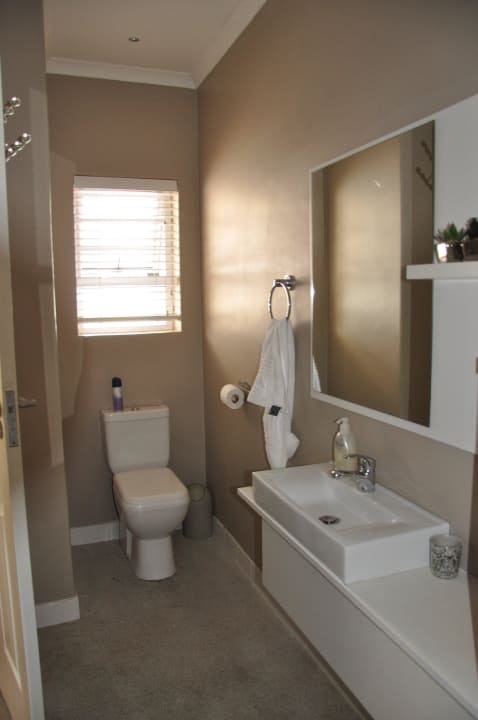 Badezimmer Abalone Place Guesthouse