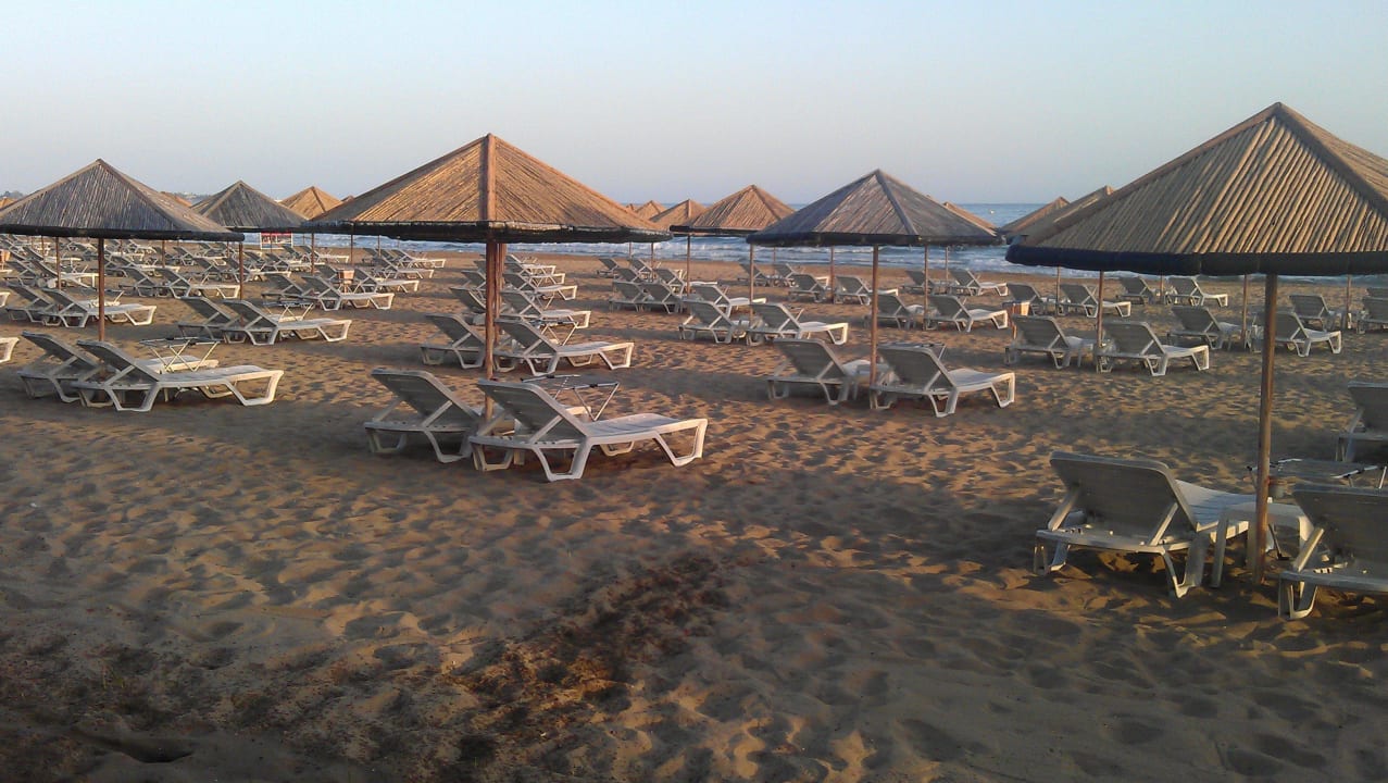 Strand Hotel Defne Garden