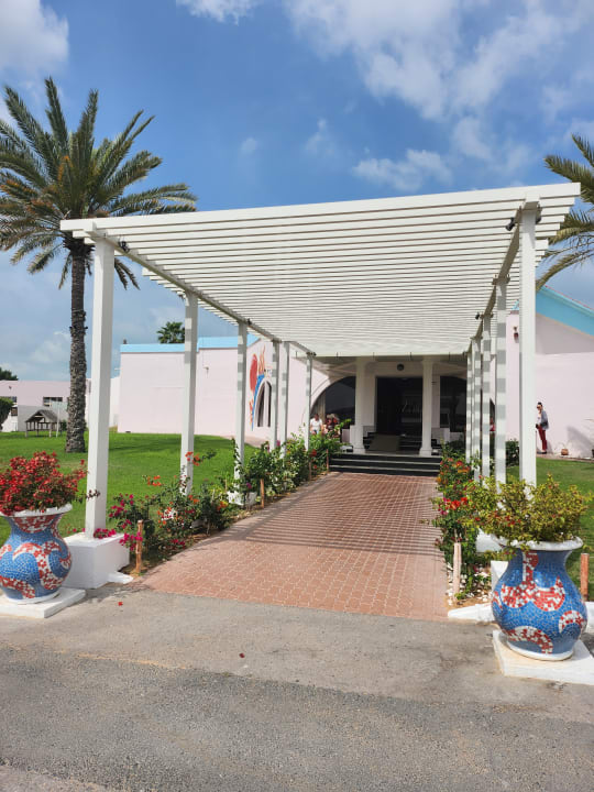 Außenansicht BM Beach Resort
