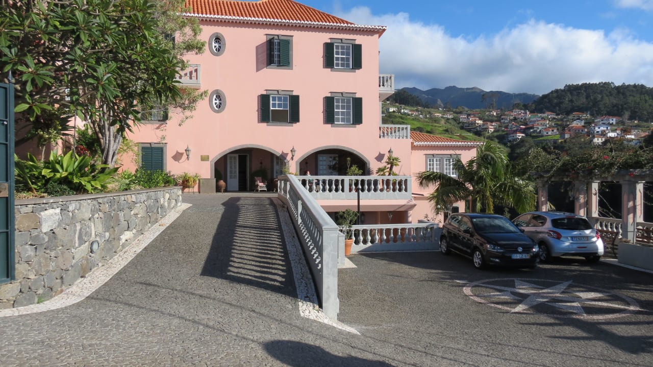 Zufahrt zur Quinta Hotel Quinta do Alto Sao Joao