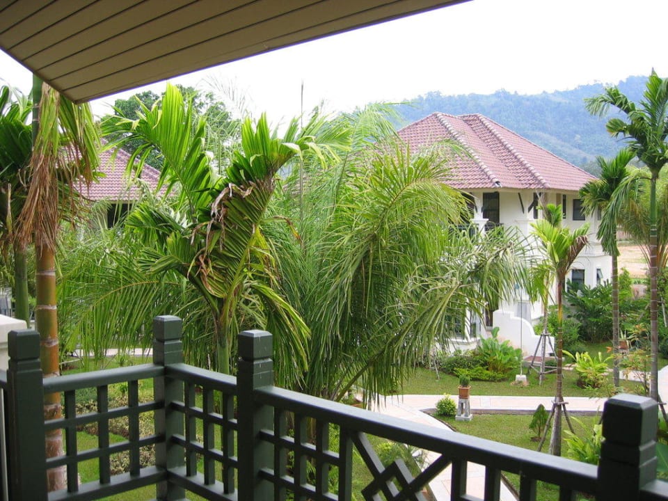 Blick vom Balkon Baan Khaolak Beach Resort