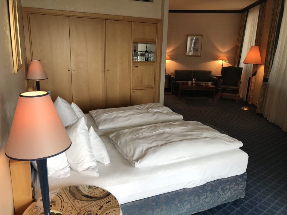 Zimmer PLAZA Premium Schwerin