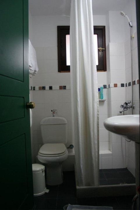 Bad von Zimmer 12 Kalidon