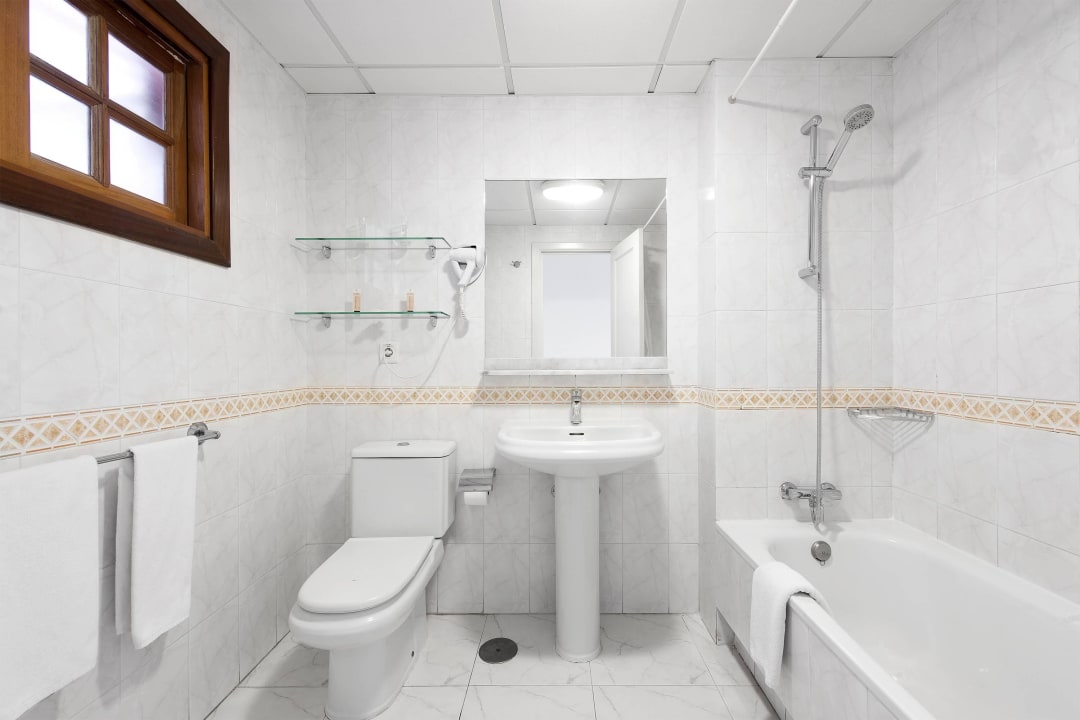 Baño Apartamento Elba Castillo San Jorge & Antigua Suite Hotel
