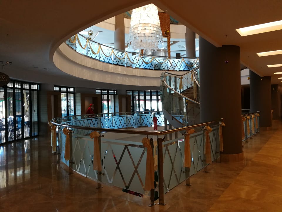 Lobby Commodore Elite Suites & Spa - Adults only