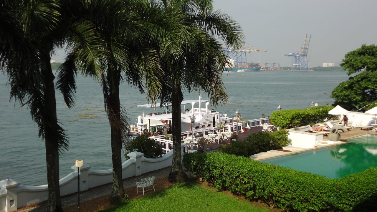 Vom Zimmer aus Hotel Brunton Boat Yard