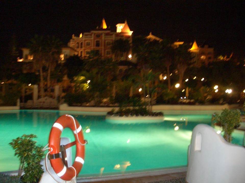 Pool am abend Gran Tacande Wellness & Relax Costa Adeje
