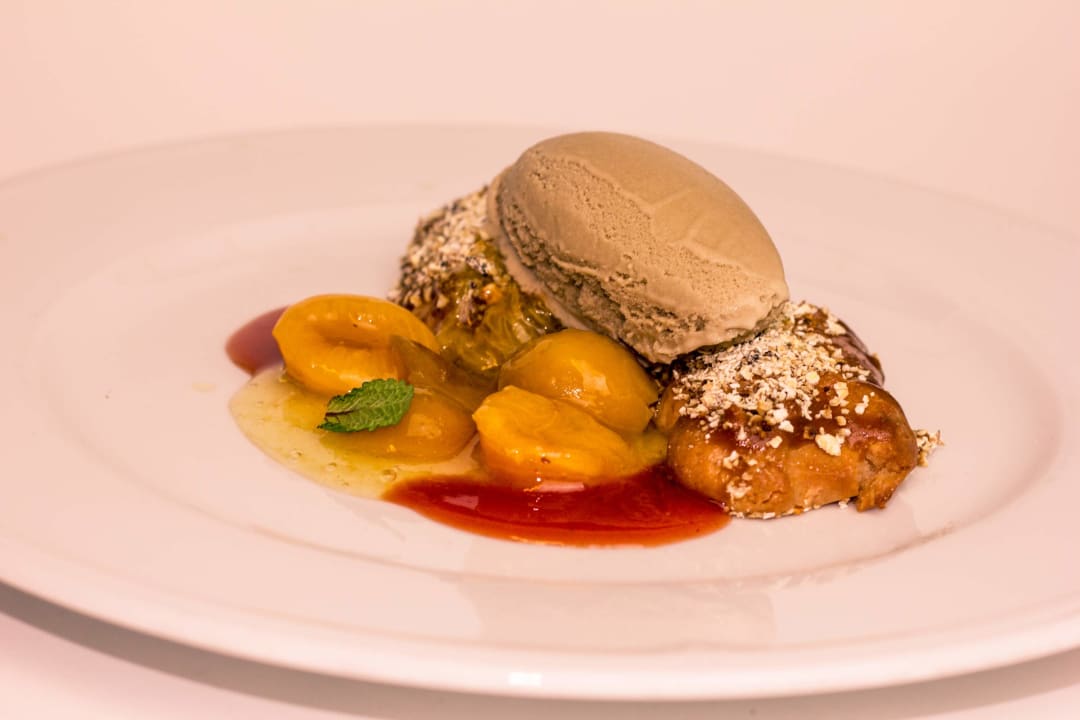 Gastro Landhotel & Weingasthof Schwarzer Adler