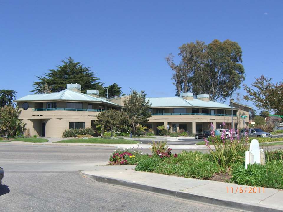 Ansicht vom Cafe gegenüber Baywood Inn B&B