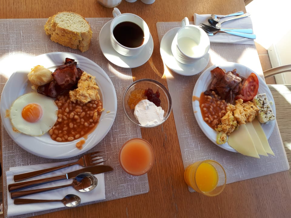 Gastro Asterias Village Resort