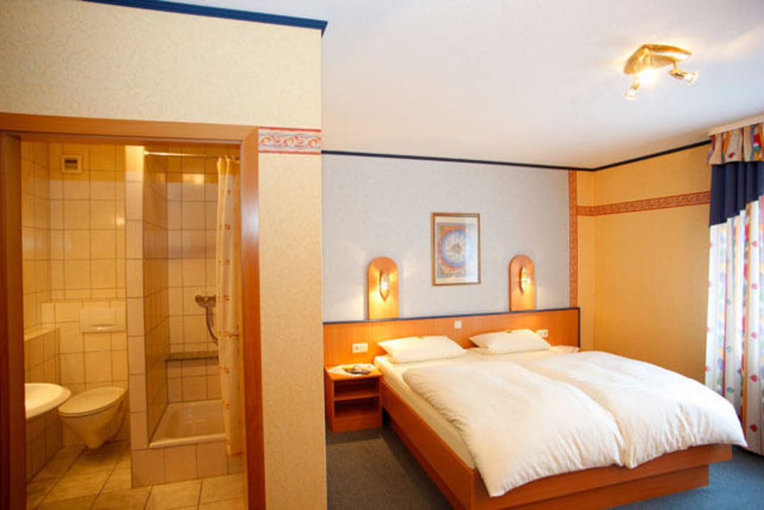 Zimmer/Bad Hotel Münsterer Hof