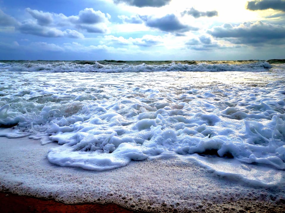 Strand Renaissance Phuket Resort & Spa