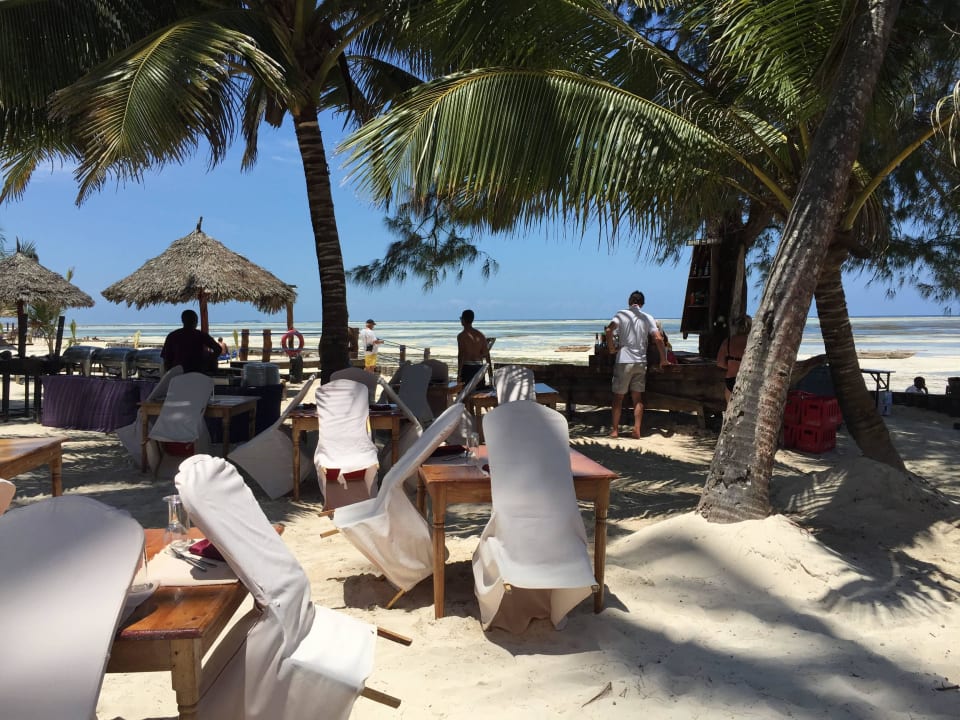 Mittagsbuffet TUI Blue Bahari Zanzibar