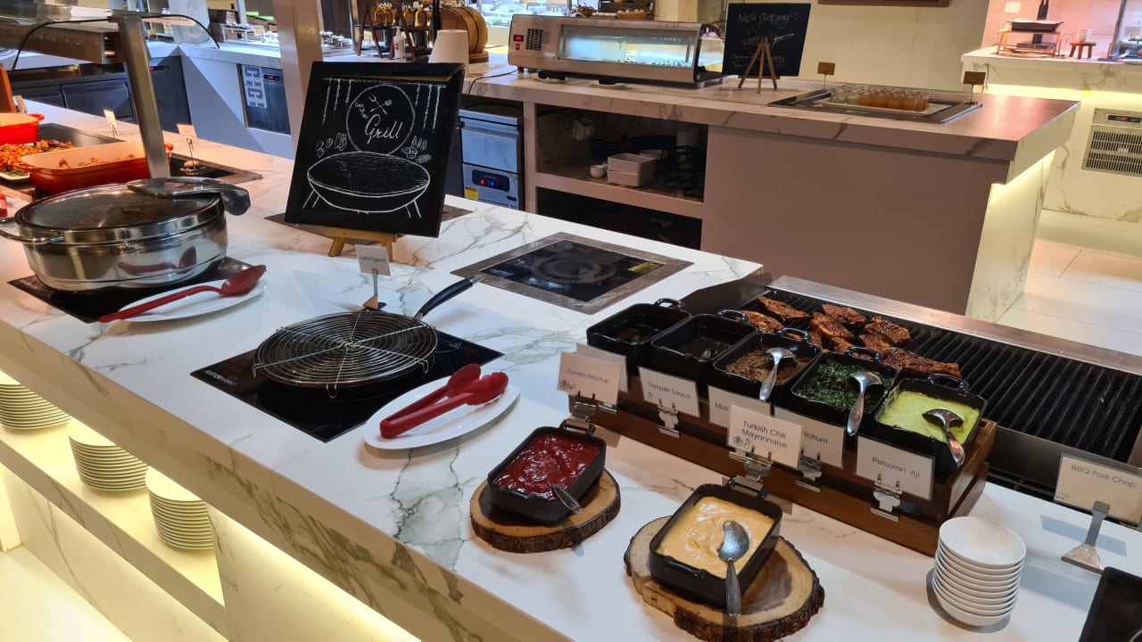 Gastro Outrigger Maldives Maafushivaru Resort