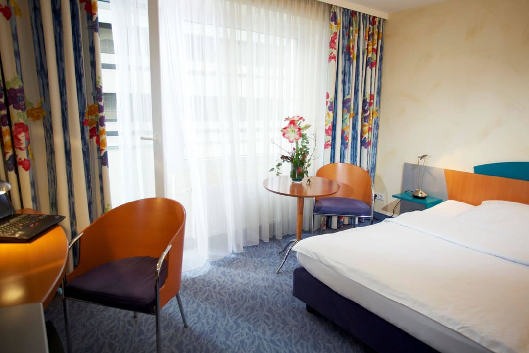 Einzelzimmer Business Hotel Königshof am Funkturm