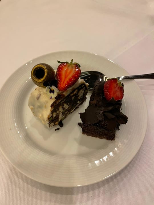 Gastro Gloria Serenity Resort