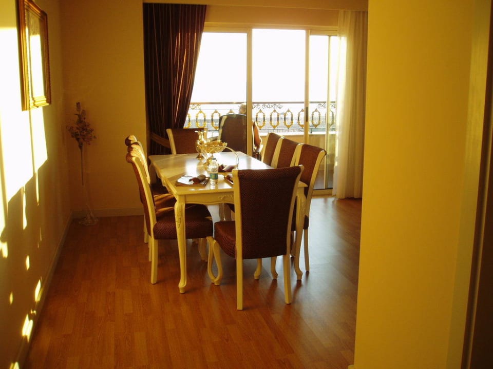 Esszimmer mit Blick aufs Meer Diamond Excellence Resort & Spa