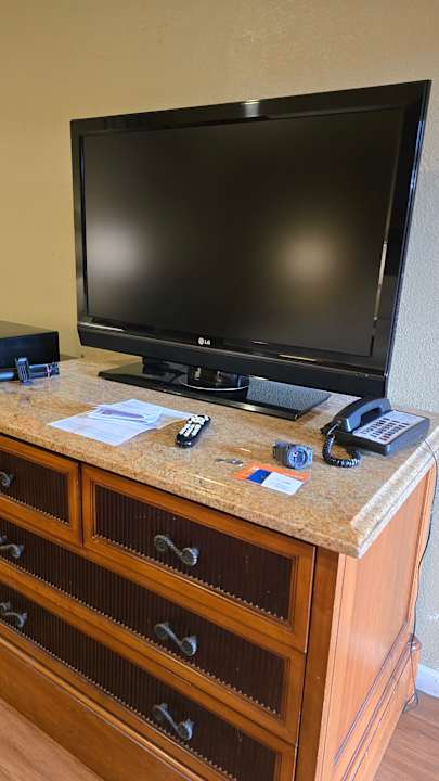 Zimmer The INN ON 66