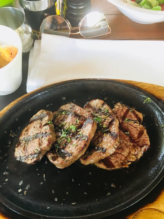 Route 66 Gloria Serenity Resort