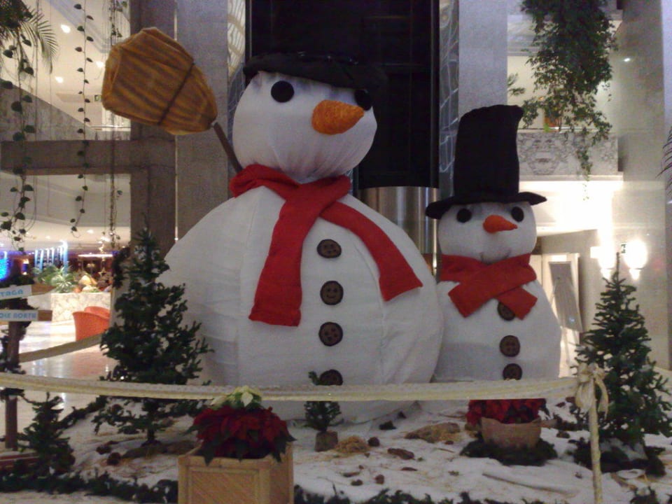 Schneemann im Hotel Tabaiba Princess