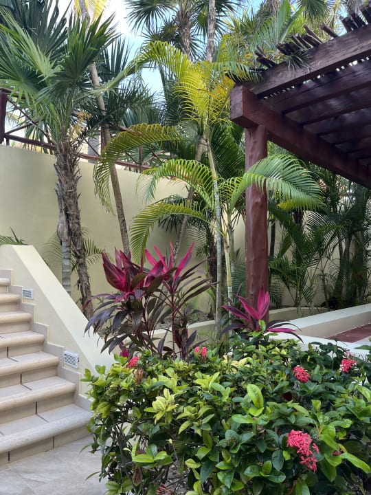 Gartenanlage Bahia Principe Luxury Akumal
