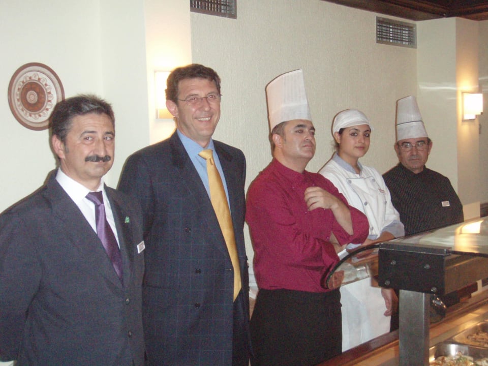 Die Hotelcrew Universal Hotel Laguna