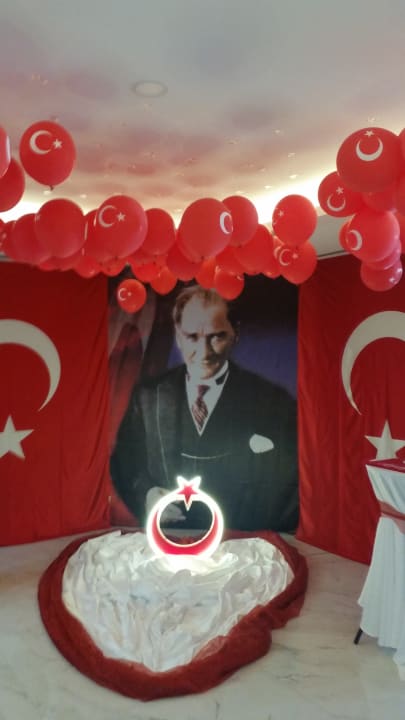 Galaabend Side Aquamarin Resort & Spa