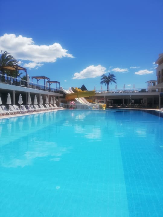 Pool Dream World Resort & Spa