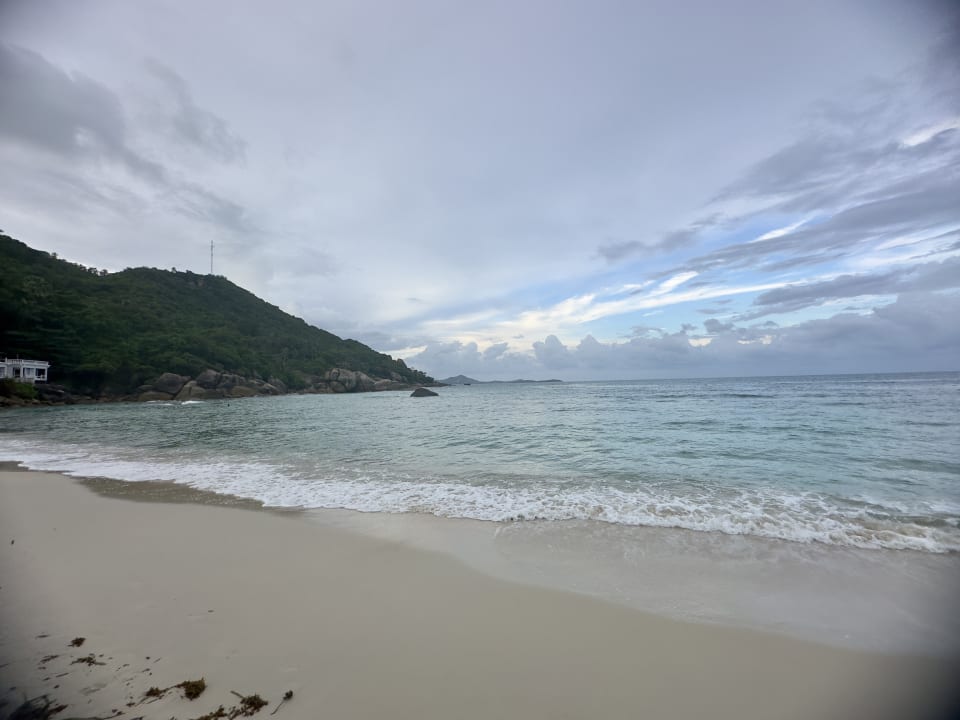 Strand Hotel Thongtakian