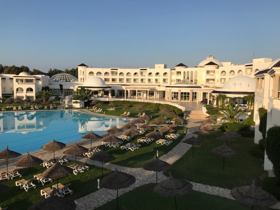 Ausblick Royal Tulip Taj Sultan