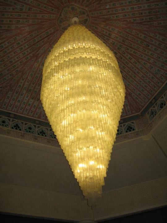 Riesen Lampe bei der Lobby Sentido Bellevue Park