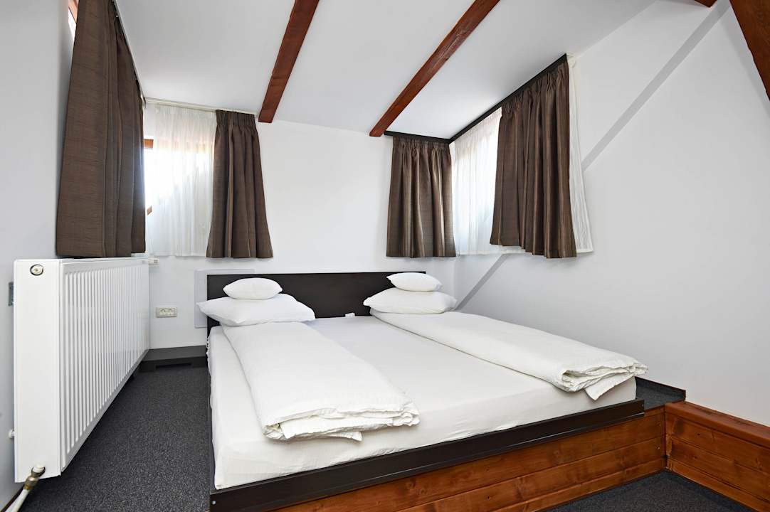 Bedroom Residence Ambient - serviced rooms and apartments