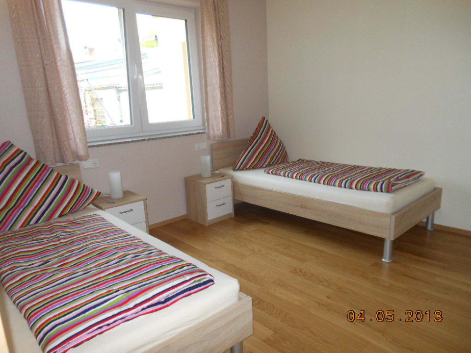 Schlafzimmer No.2 Neubau Ferienhof Schmid