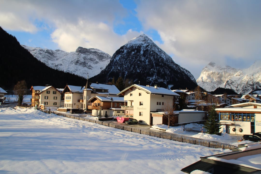 Ausblick Verwöhnhotel Kristall