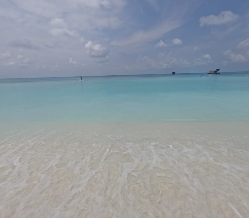 Strand Meeru Maldives Resort Island