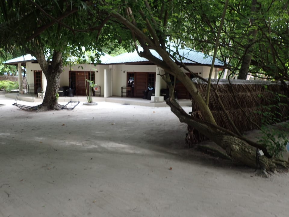 Sonstiges Embudu Village