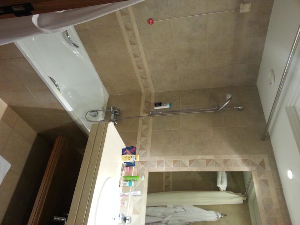 Badewanne u. Waschbecken Hotel Porto Mare - PortoBay