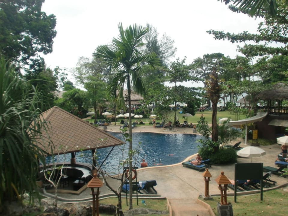 Einer der Pools der Anlage Khao Lak Merlin Resort
