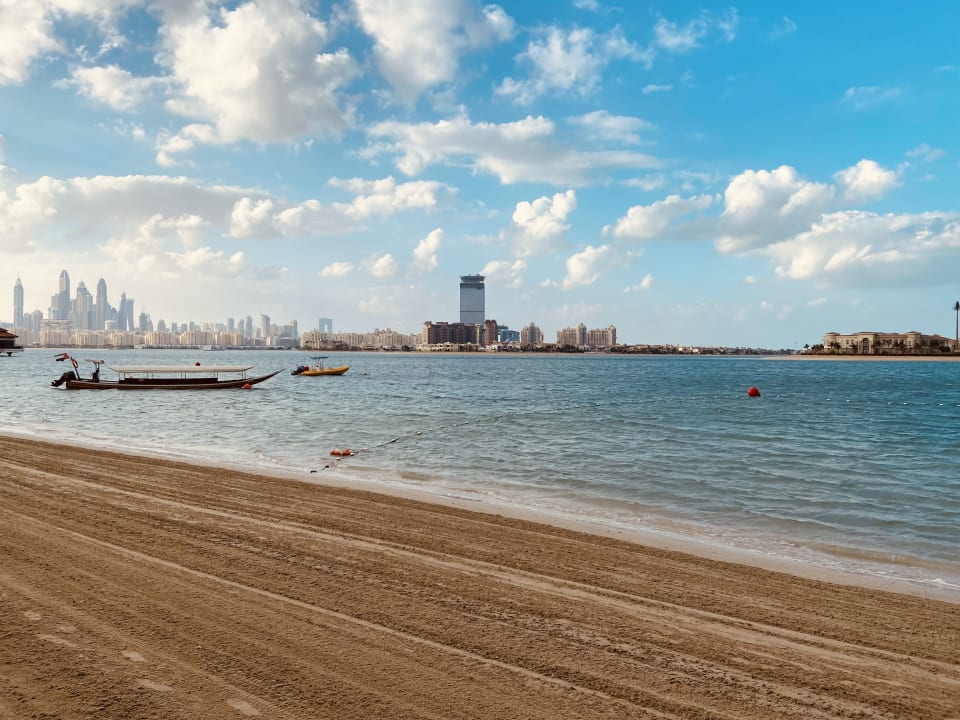 Strand Anantara The Palm Dubai Resort