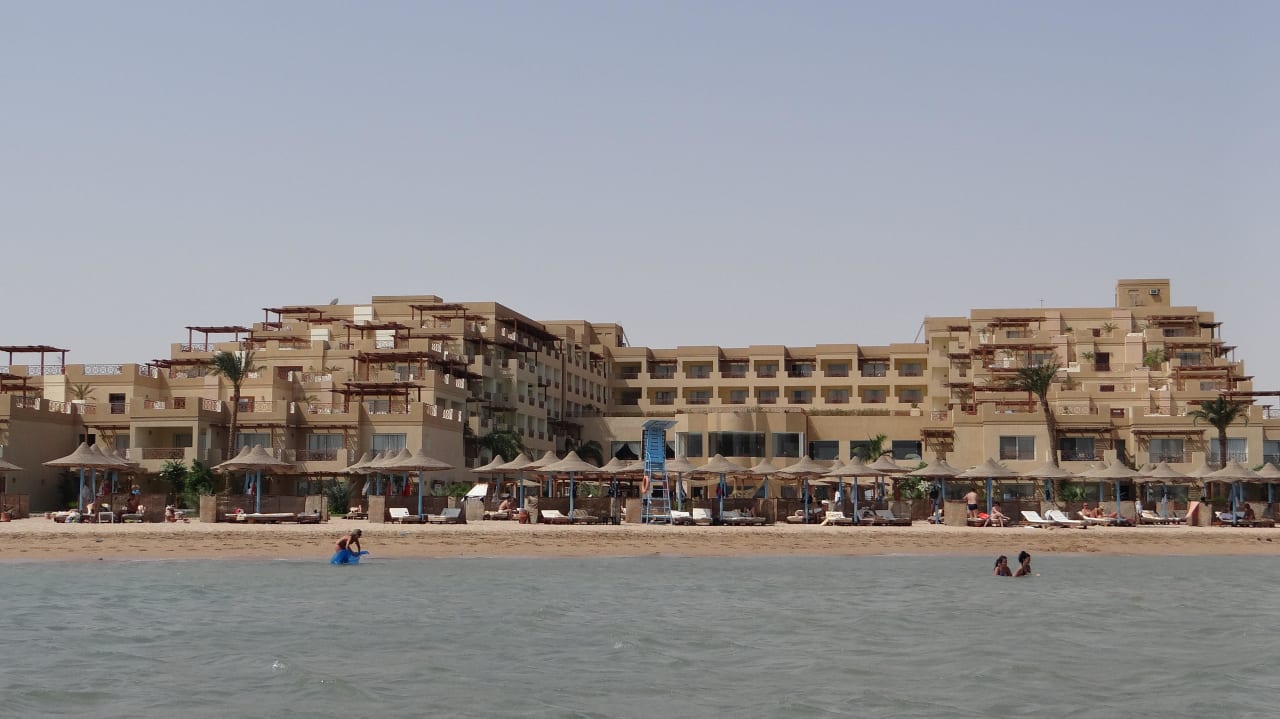 Hotel od strony morza Imperial Shams Abu Soma
