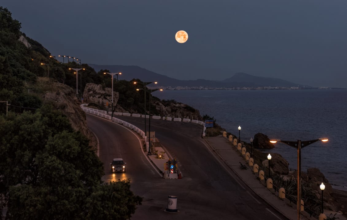 Vollmond über dem Meer, Blick vom Balkon Rhodos Horizon Resort